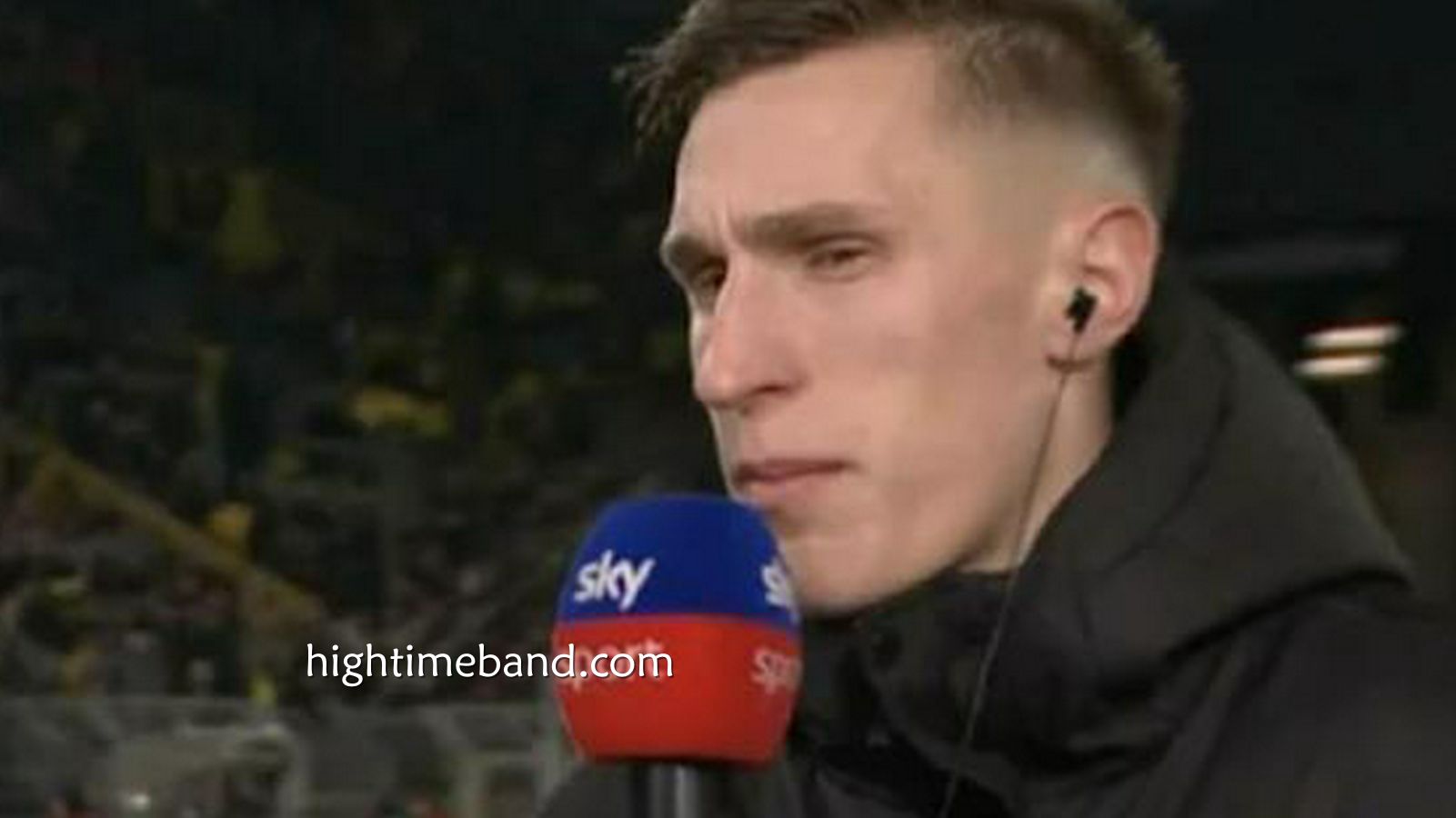 皇冠体育赛事分析: 施洛特贝克谈庆祝动作争议|若什么都要限制,那干脆去下棋吧