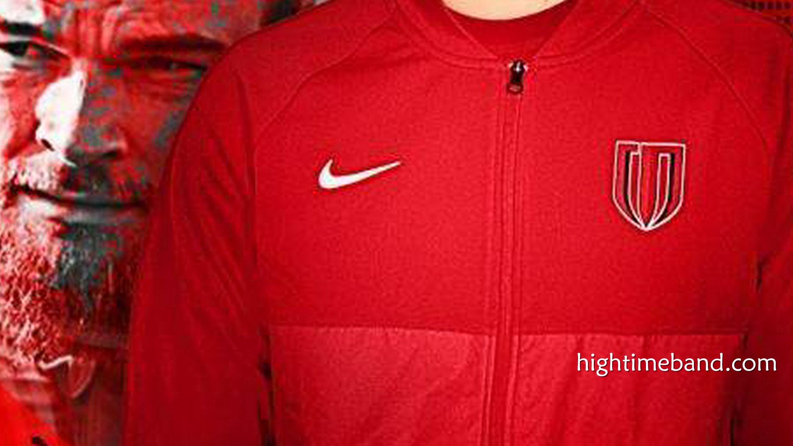 皇冠体育独家报道: 成都外援中卫莱切特宣布退役｜很期待投身社会事业